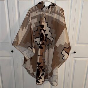 Geometric Patterned Poncho - Brown and Tan